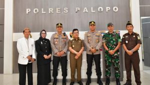 Sambut Kedatangan Kapolres Baru, Judas Amir Selamat Datang di Kota Palopo