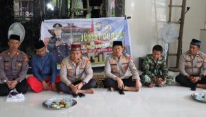 Usai Safari Jumat, Kapolres Palopo Dengarkan Curhatan Masyarakat
