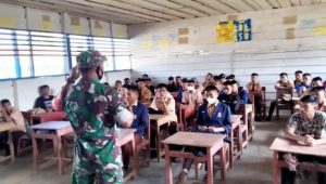 Babinsa Koramil 08 Limbong Dim 1403 Palopo Rem 141 Toddopuli Silaturahmi Bersama Siswa SMU