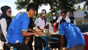 Dipimpin Tim Penyuluh Perikanan dan Kelautan Palopo, Lapas Gelar Pelatihan Pembuatan Pakan Ikan Kepada WBP