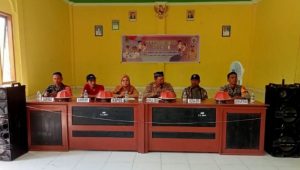 Dukung Pemerintah Tingkatkan Gizi Masyarakat, Babinsa Koramil Masamba Hadiri Kegiatan Rembuk Stunting