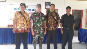 Komsos, Babinsa Koramil Limbong Sempatkan Hadiri Rkp Desa Tahun 2024