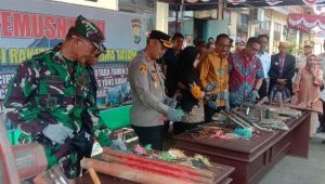 Pabung Luwu Utara Hadiri Pemusnahan Barang Bukti di Polres Luwu Utara