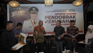 Bupati Luwu Launching Buku Biografi Pemimpin Visioner Pendobrak Perubahan Pembawa Kesejukan