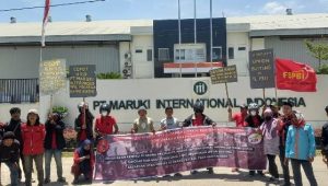 Buruh di Makassar Gelar Unjukrasa, Ancam Aksi di Kedubes Jepang