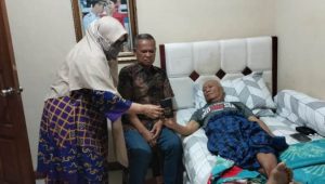 Jenguk Datu Luwu, H Basmin Mattayang Harap Doa Masyarakat