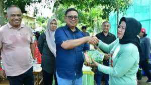 Kunjungi KWT, Pj Walikota Palopo Salurkan Bibit Cabai dan Sayuran