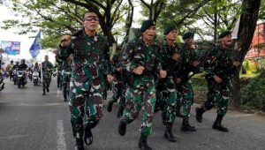 Hari Juang Infanteri ke-75, Pangdam XIV/Hsn Komandoi Tonting YWPJ Etape Terakhir Ke Garis Finish