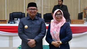 Ketua DPRD Palopo Pimpin Rapat Paripurna Penetapan Ranperda APBD 2024