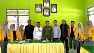 Tingkatkan Pendapatan Petani, Mahasiswa KKN UNCP Gelar Seminar Pertanian Dan Bagikan Benih Semangka