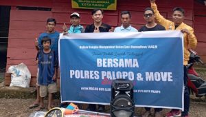 Dapat Apresiasi, FPDT Palopo Berikan Bantuan Alat Perlengkapan Masjid Nur Ilahi Tandung
