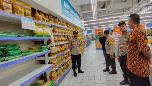 Satgas Pangan Polres Palopo Cek Stok Bahan Pokok di Beberapa Gudang