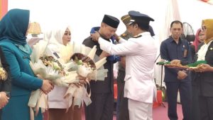 Hadiri Pengukuhan Penambahan Masa Jabatan Kades dan BPD, Ketua DPRD Wajo : Selamat !