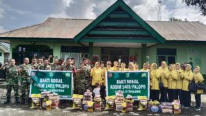 Jumat Berkah, Personil dan Persit Koramil 1403-12 Bone-bone Salurkan Sembako