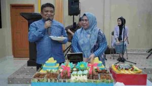 Pj Bupati Luwu Dapat Kejutan Ulang Tahun dari Masyarakat dalam Kunjungan Kerja