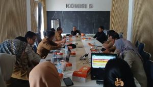 Komisi II DPRD Palopo Gelar Raker Bersama Dinas PUPR