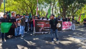 HMI Cabang Wajo Protes RUU Pilkada, Sampaikan Aspirasi ke DPRD Wajo