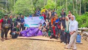 Peringati Harlah ke-20 Forpa Tanam Pohon dan Baksos