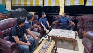 Jelang Putusan MK, Kasat Intel Polres Palopo Cooling Sytem Bersama Tokoh Masyarakat