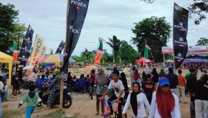 Kejuaraan Balap Sepeda Night Race Seri III Luwu Raya Sukses Digelar