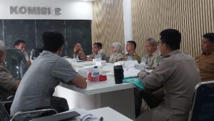DLH Palopo Gelar Rapat Kerja Bersama Komisi B DPRD Bahas Program Pengelolaan Sampah