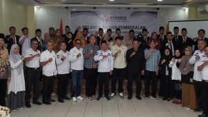 Panwascam se-Kota Palopo Resmi Dilantik, Pemkot Tekankan Integritas dan Netralitas