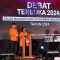 Paslon FKJ-NUR saat memaparkan visi misi dan menanggapi pertanyaan saat debat publik di Hotel Gammara Makassar Sulawesi Selatan yang diadakan oleh KPU Palopo. Minggu 3 November 2024. (Foto : Dedy Awi)