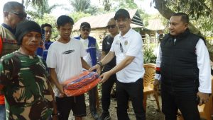 Satu Rumah Ludes Terbakar di Palopo, Pemkot Salurkan Bantuan Kebutuhan Pokok