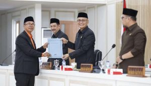 Fraksi Golkar DPRD Palopo Setujui Tiga Ranperda Usulan Pemkot