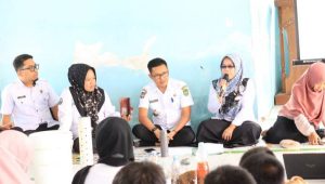 DLH Palopo Sosialisasikan Pengelolaan Sampah dan 3R di SMPN 4 Palopo