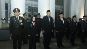 Walikota Palopo Pimpin TAPTU dan Pawai Obor Warnai Malam Jelang HUT RI ke-80