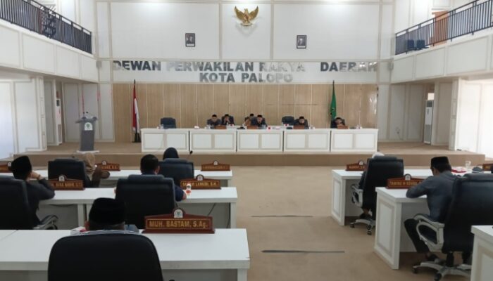 Sidang Paripurna Penyerahan RPJMD Palopo di Tunda, Tiga Fraksi Walk Out