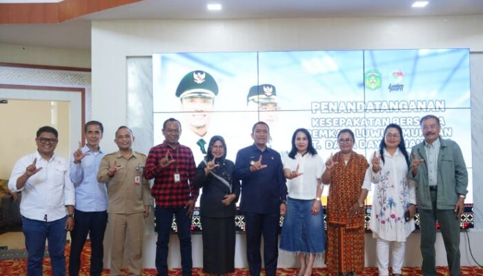 Bupati Irwan Gandeng PT DDS Teken MoU Pembangunan Pabrik Pupuk Organik