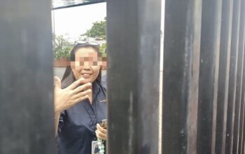 Oknum staff Stella Gracia School Kota Makassar yang melarang wartawan melakukan dokumentasi (dok: katasatu)