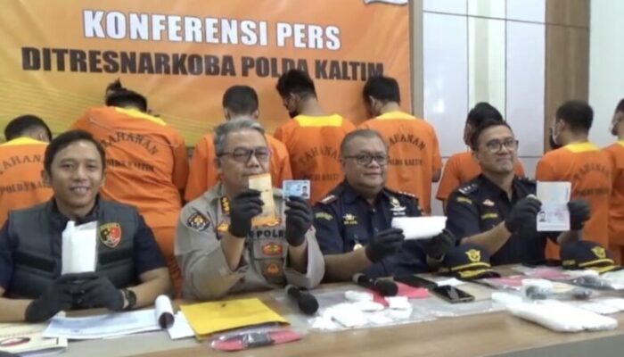 Kolaborasi Bea Cukai dan Polda Kaltim Gagalkan Penyelundupan 1 Kg Sabu dari Malaysia