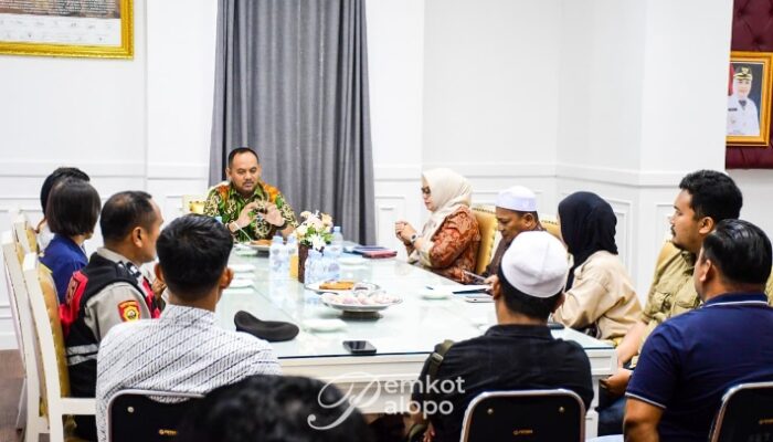 Wakil Walikota Palopo Undang Pengelola SPBU Bahas Solusi Antrean Panjang