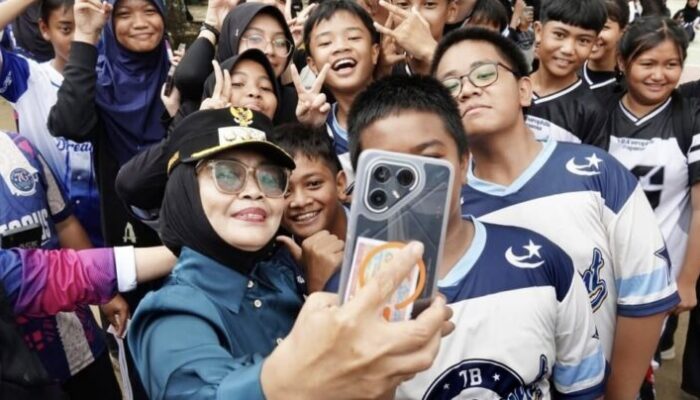 Pendidikan Jadi Prioritas, Wali Kota Bontang Apresiasi Peran Guru dan SMPN 1